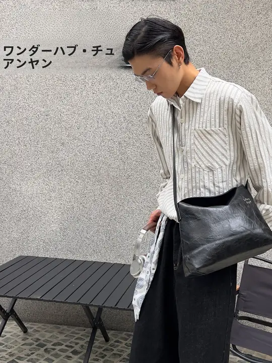 ストリートスタイルの感あるショルダートートバッグ【ユニセックス・斜めがけ対応】