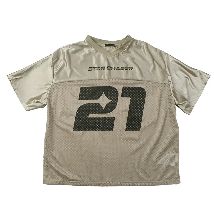 クラシックバイク 服装の選定：レトロデザインVネックTシャツの実用性と着用シーン