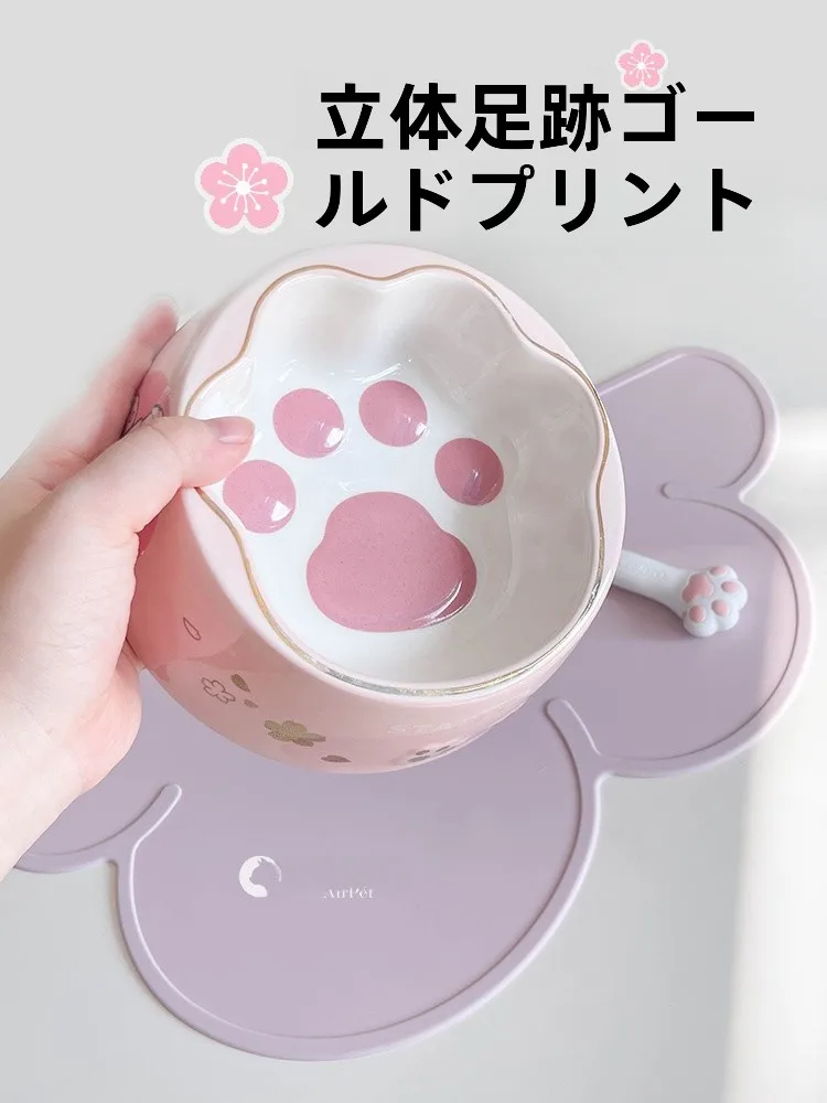 ロマンティックな桜デザインの猫用陶器ボウルは、安全で衛生的な食器選びにどう活用するか