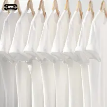 シンプルなデザインの綿100%半袖Tシャツ【男性用・ホワイト・ゆったりフィット】