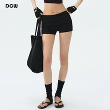 DCW ウエストリバーシブルデザインのフィットネスショートパンツ【女性用・タイト・体型カバー・夏用】
