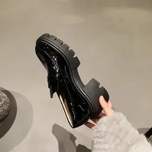 本革ローファーシューズ【厚底・粗ヒール・ブラック・イギリス風】