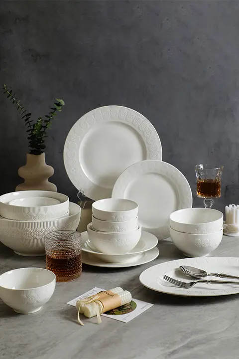 白色マンデラ模様の浮彫り陶器ご飯碗【美しいデザイン・スープボウル・盛り付け皿】