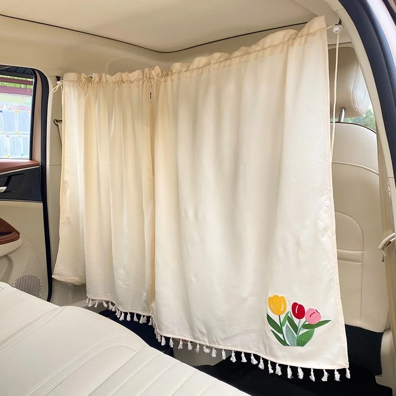 車用前後隔断カーテン：遮光・プライバシー保護を実現する実用的な空間分離ソリューション