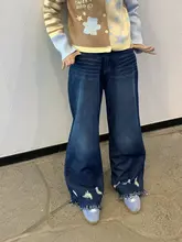 ホワイトウォッシュ加工のダメージデニムパンツ【ゆったりストレート・脚長効果・女性用】（セットアップ対応）