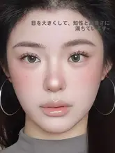 自然な仕上がりの仮まつげ【日常使い・アジア系スタイル・ナチュラルボリューム】