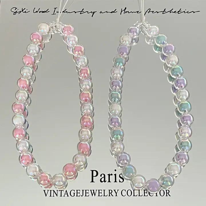 ピンクの可愛いビーズ携帯ストラップ【ハンドメイド・カメラ用】