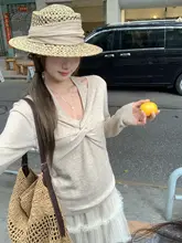 ピンクのVネックニットトップス【ハングデザイン・女性用・春用】（セットアップ対応）