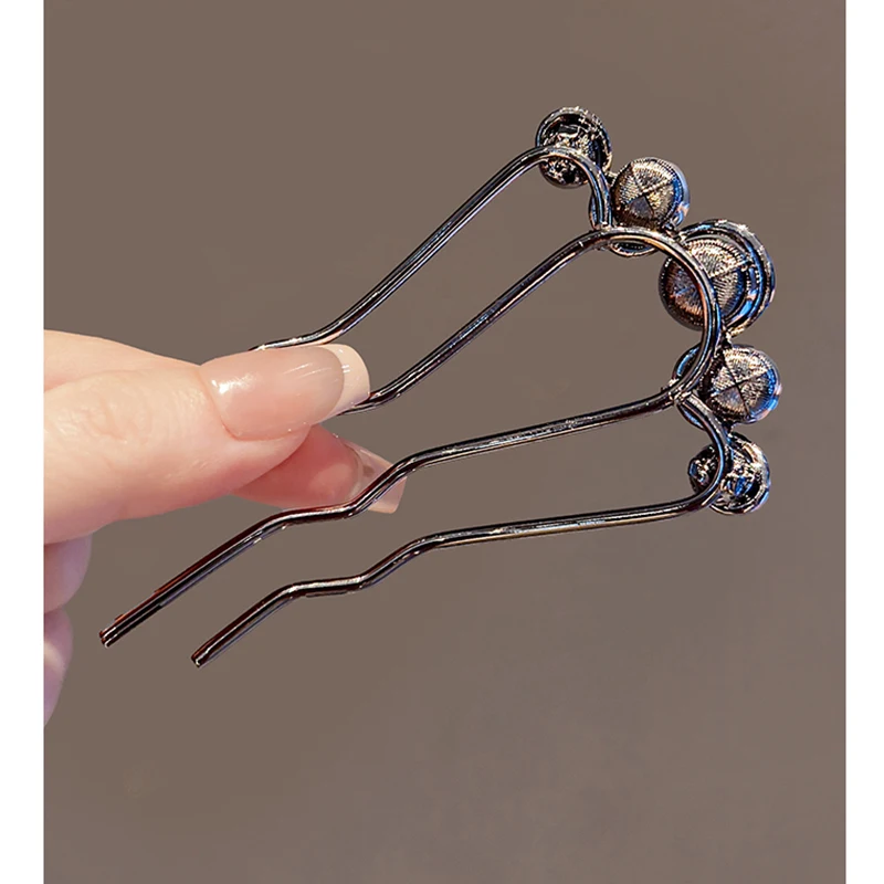 パール付きU字型アップスタイル用ヘアピンの使い方と実際の効果
