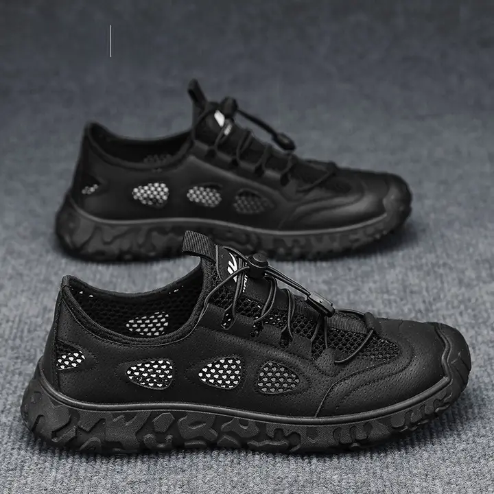 通気性のあるメンズスニーカー【夏用・メッシュ・軽量・カジュアルタイプ】