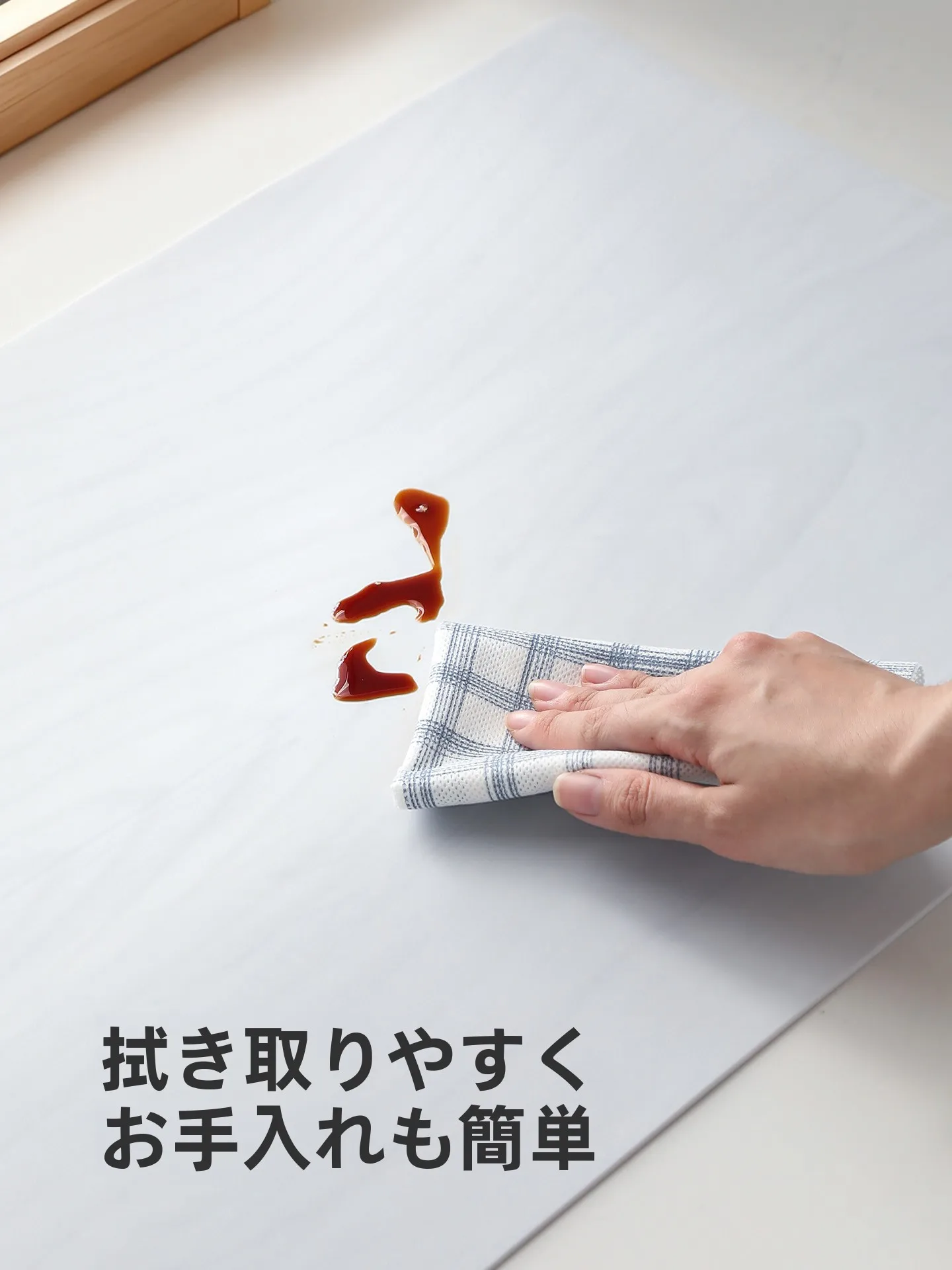 霜山模様シリコン製防滑テーブルマット ：キッチン用耐熱タイプの実用性と空間適応性