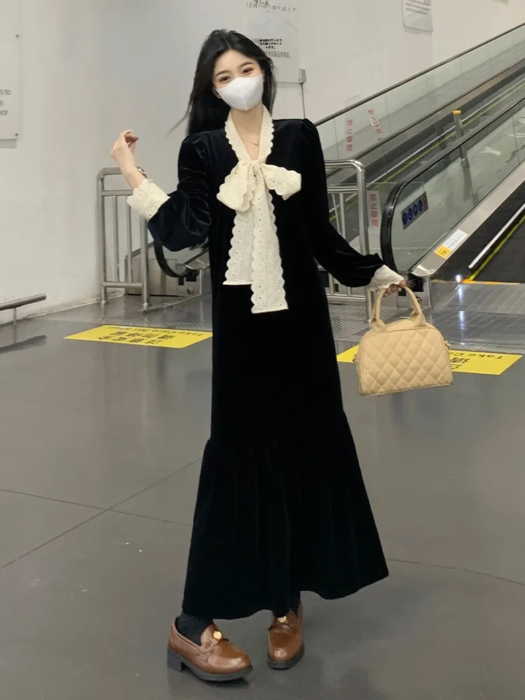 クラシックコンサート女性冬の服装はどう選ぶ？高品質シルクベルベットワンピースが解決する3つの悩み