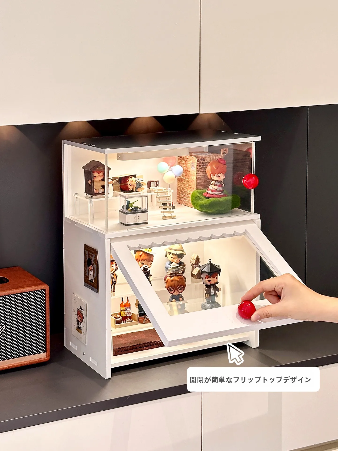 透明アクリル製フィギュアディスプレイラック：ホコリ防止とデスクトップ装飾の実用性を検証