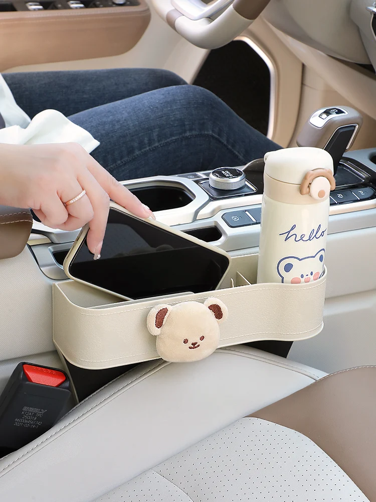 車座席隙間収納ボックス：100均カー用品としての実用性と機能性を徹底検証