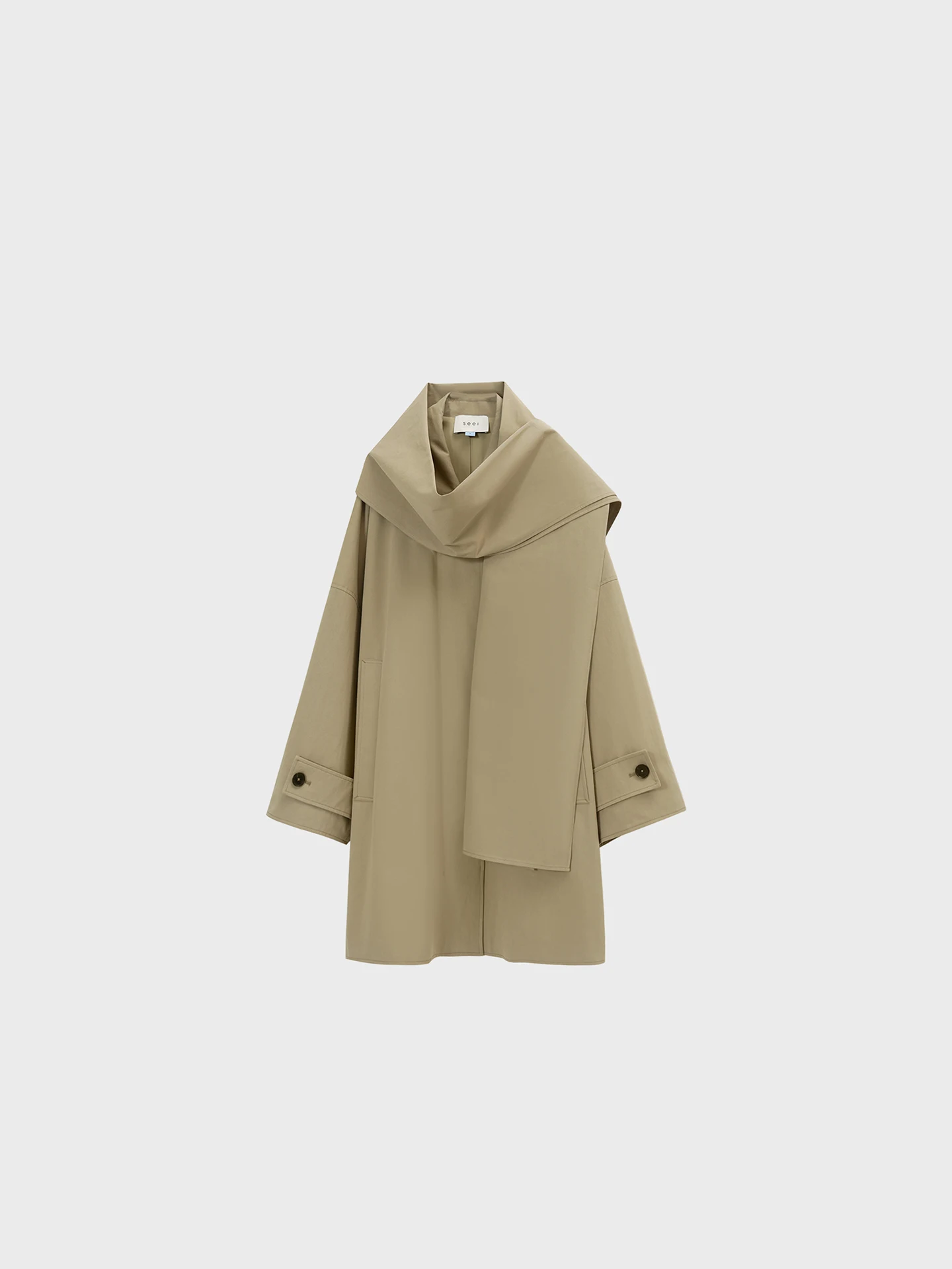 11月のキャンプで寒さに負けない服装は？コートの着る時期を知れば、冬の準備もスムーズに