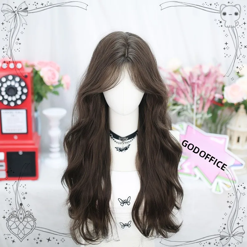 くせ毛で毛量が多いとどう見えるの？ロングヘアの簡単で大人なアレンジに欠かせないアイテムとは？