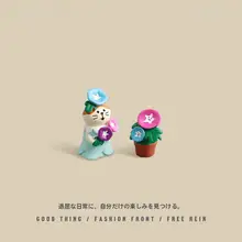 可愛らしい犬の装飾フィギュア【結婚祝い・デスク飾り用】