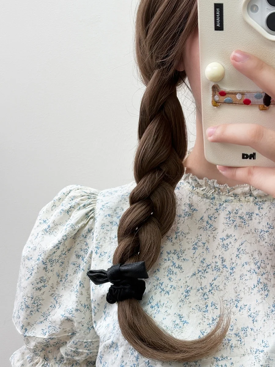 パール付きヘアゴムの使い方と特性：低価格で実用的なまとめ髪用デザイン