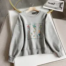 刺繍入りフラワープルオーバー【ルーズフィット・学院スタイル・春用】