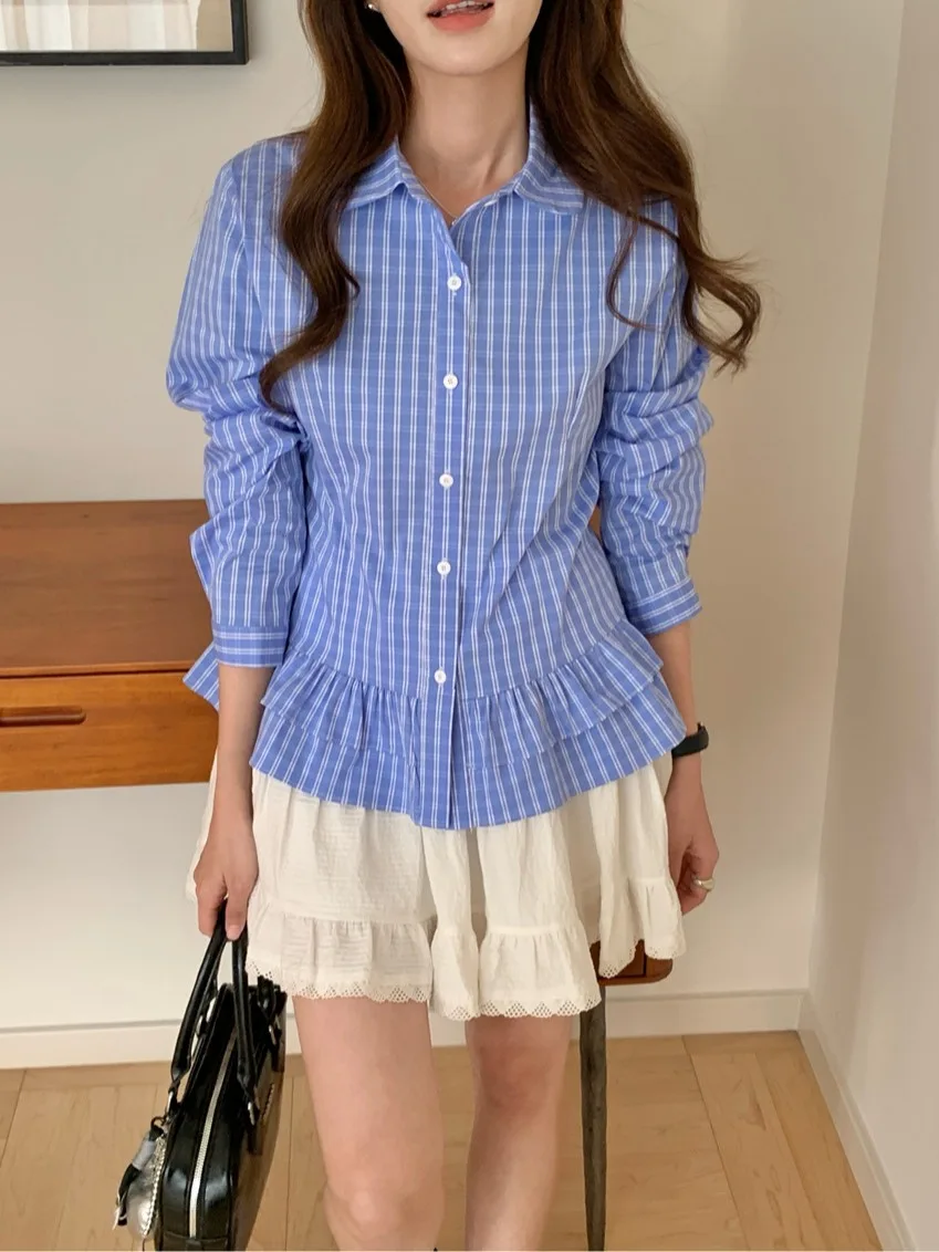 昭和風デザインのフリル付きボタン長袖シャツ【リボン付き】