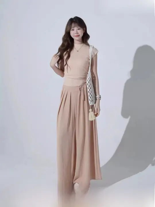 感あふれる夏用トップスとドレープワイドパンツ【女性用・サマーコーデ・スタイルアップ】（セットアップ対応）