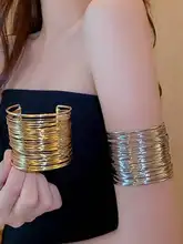 ハンドメイド メタル製 レースデザインのブレスレット【女性用・独特なスタイル・腕周りのアクセサリー】