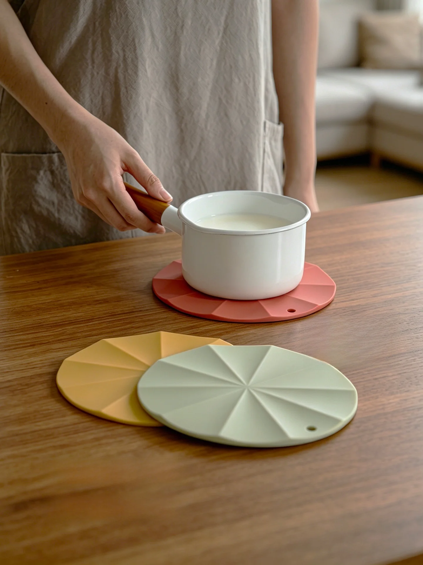食品グレードのシリコン製テーブルマット：耐熱シートとしてのキッチン用途と実用性