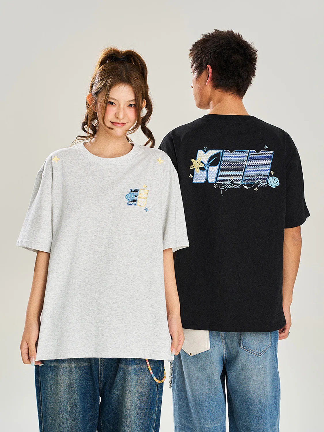 星の刺繍と透かしデザインのTシャツ：ユニセックス向けのデザインと機能性を徹底解説