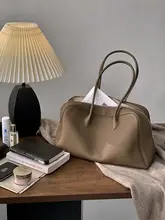 本革製 ショルダーバッグ【大容量・ボストンバッグ・通勤用・トートバッグ】