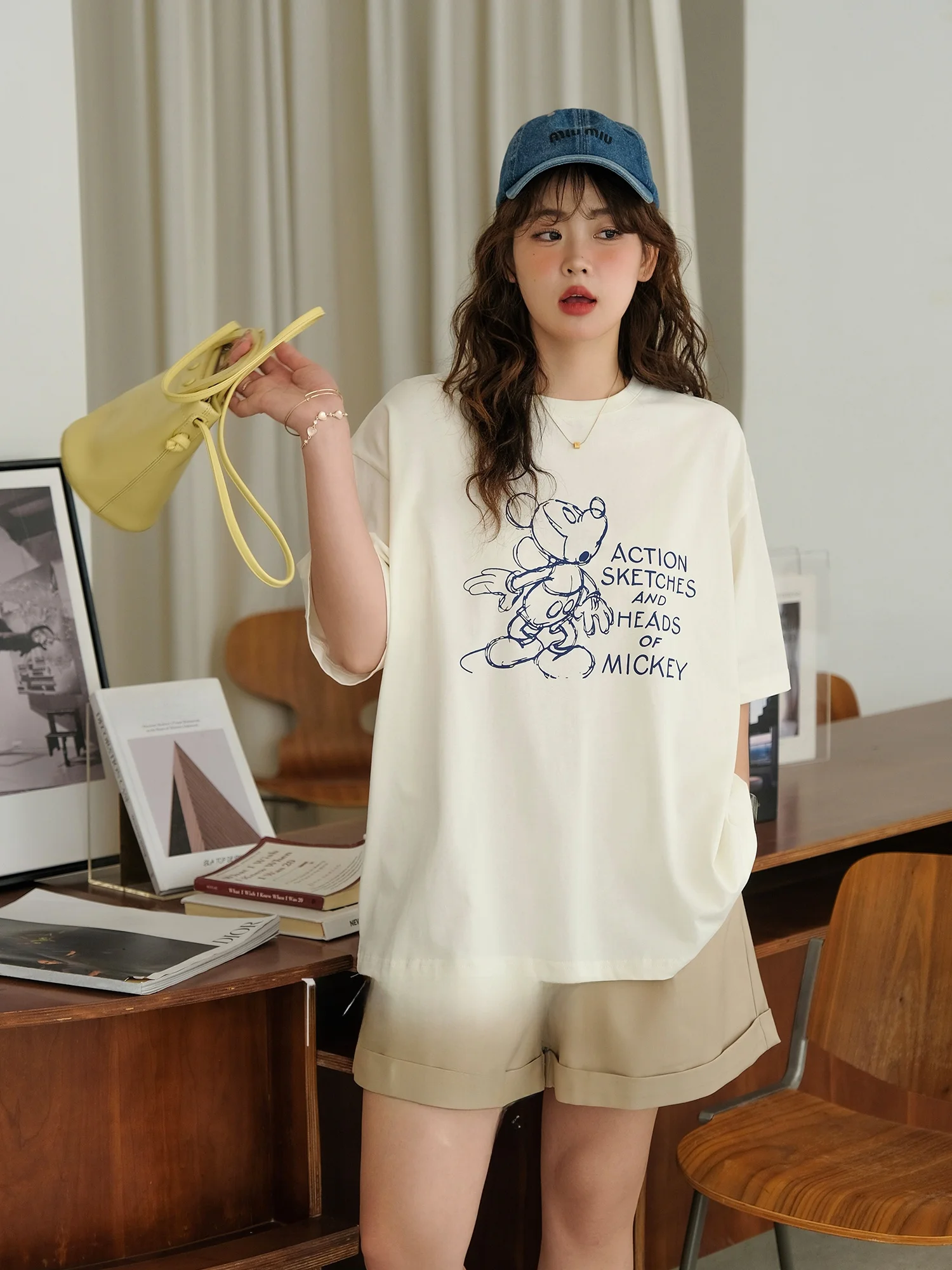フィットのカジュアルTシャツ：夏用・大きいサイズ・可愛いキャラクター柄の格安おすすめモデル