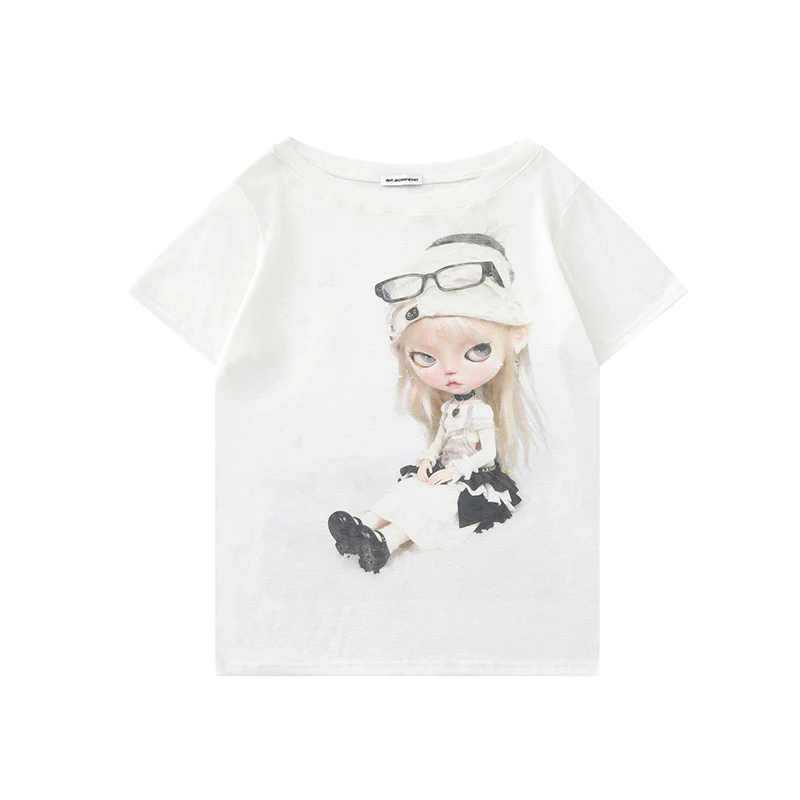 アイドルtシャツのデザインと実用性：Y2KスタイルドールプリントTシャツの特徴と選び方