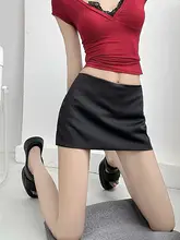 女性用 ミニサテンボディコンスカート【低ウエスト・フィット感・スリムデザイン】