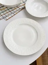 北欧風 シンプルデザインの白陶器製スーププレート【格子模様・浮彫り】