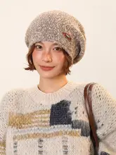 ヴィンテージ風 混色ニットの耳当て付き帽子【秋冬用・保温・女性向け】