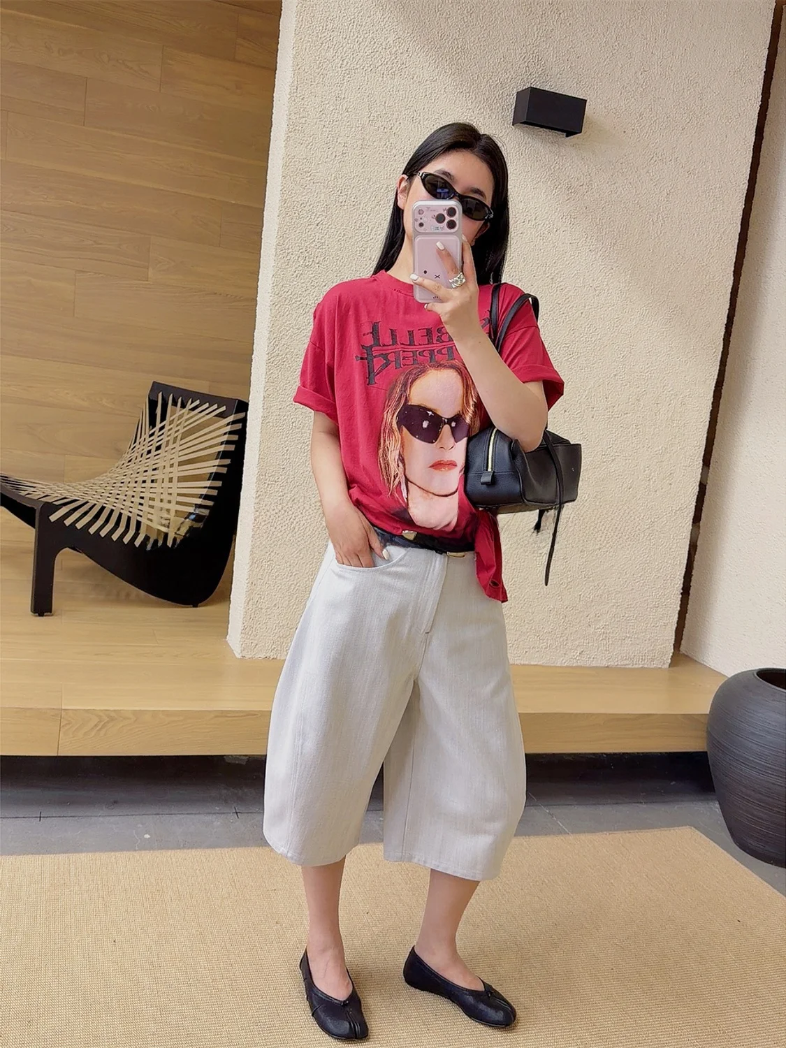 「tシャツに油や泥がついたあと、時間がたったらどうなるの？」——ヴィンテージ風のTシャツが教えてくれた、汚れと時間の真実
