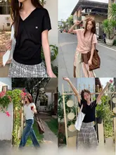 黒のVネックTシャツ【デザイン・夏用・短袖】