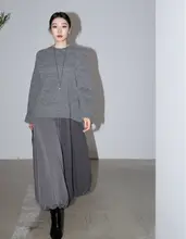 グレーのAラインスカート【春秋夏向け・小柄向け・フリルデザイン】