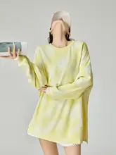 こだわりデザインのグラデーション丸首スウェットシャツ【女性用・ゆったりフィット】