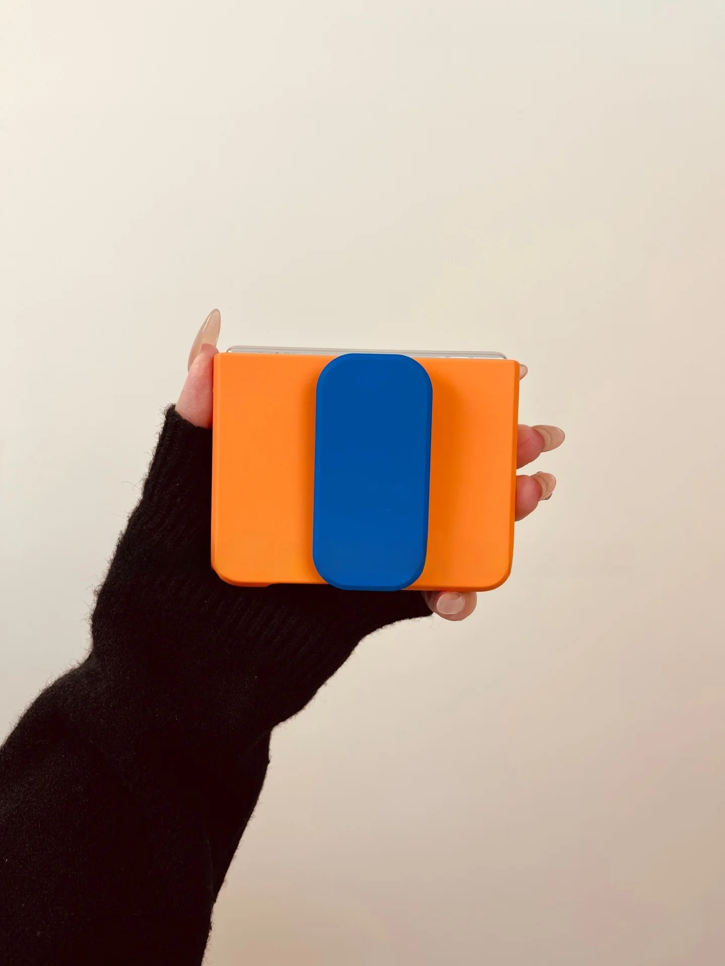 5インチスマホと6インチスマホの選び方で迷う？この1つのケースが解決する理由
