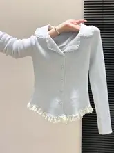 レース切替ボタン付きカーディガン【春秋用・フィット感・美しいニットトップス】