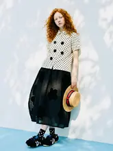 米白の水玉シャツ【夏用・文芸スタイル・立体花柄・ドールカラー・短袖】