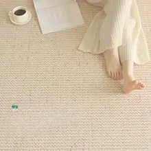 高級感あるフレンチスタイルのリビング用カーペット【シンプルデザイン・ベッドサイド・ソファ用】