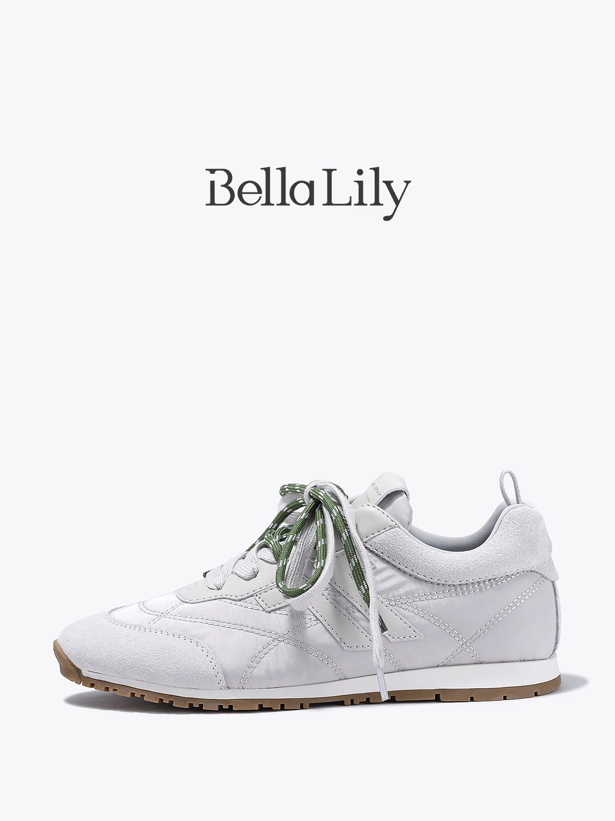 軽い運動靴で通勤とジムの両立は可能？Bella Lilyのグレーアグランシューズが解決するリアルな悩み