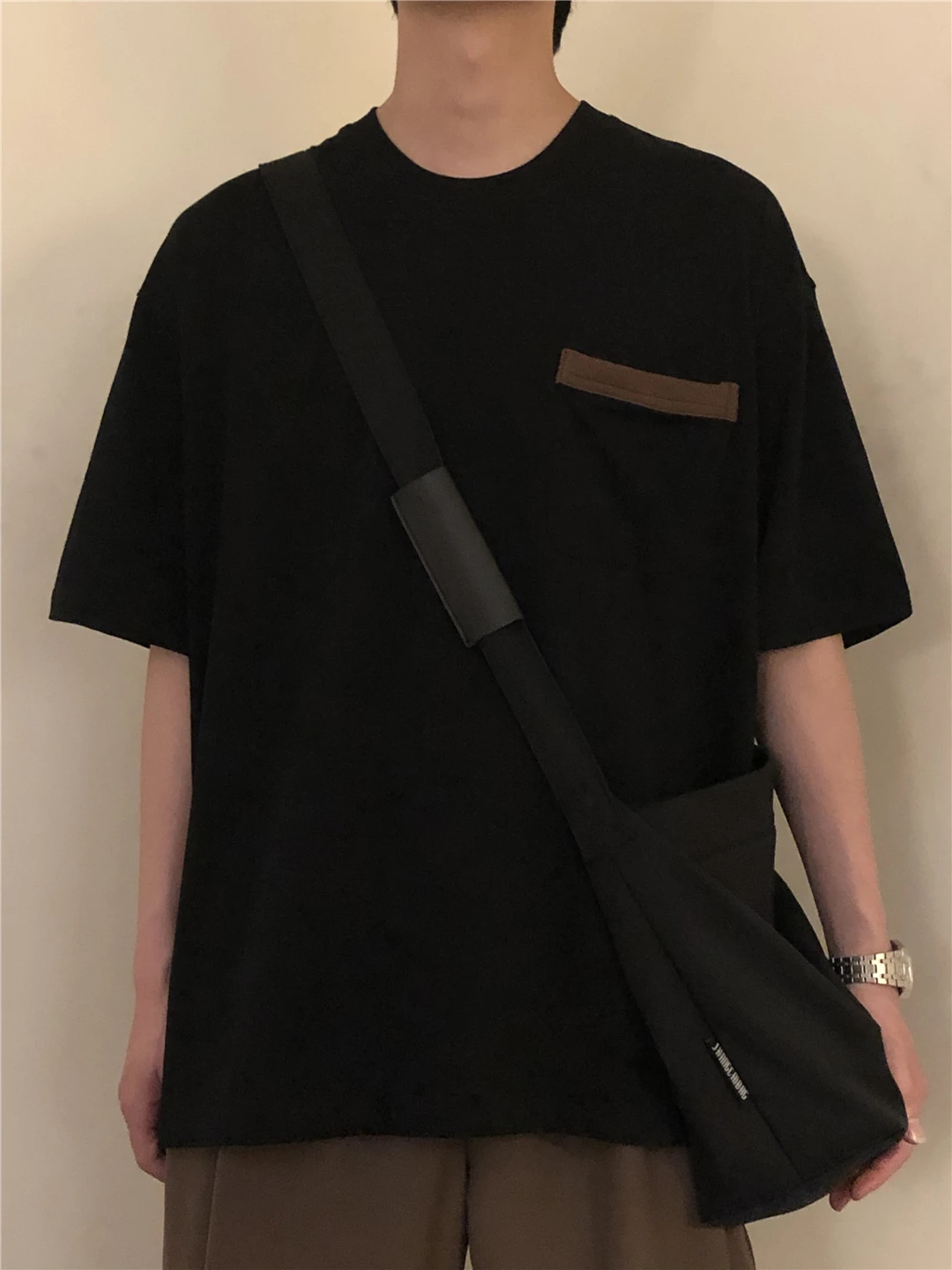 ナンガTシャツは本当に定番なのか？日常の一枚としてどう活用するべきか