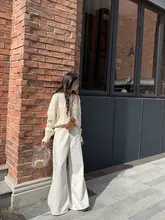 清新デザインの透かし編みツイストニットセーター【長袖・丸首・女性用】（セットアップ対応）