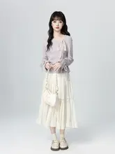 斜め襟デザインの長袖Tシャツ【紫・リボン付き・ウエストシェイプ・秋用】