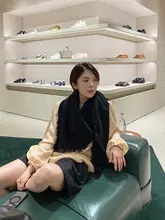 エレガントなシルクブラウス【緩やかなシルエット・ランタンスリーブ・幾何学模様】