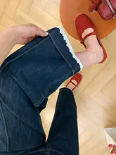 深い青のレースレイヤー付きデニムパンツ【ハイウエスト・ゆったりフィット・ストレート】