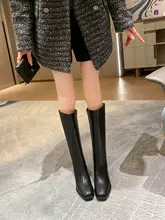全牛皮製の茶色のロングブーツ【脚長効果・膝丈・女性用】