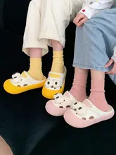 細いストライプのカラフルな夏用サンダル【かわいい大きな目・穴あきデザイン】